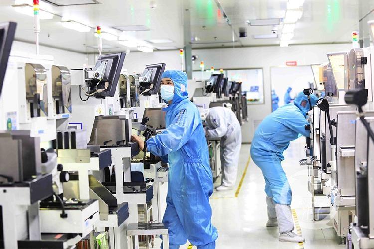 梁平半导体器件畅销海内外，迎来实业“开门红”
